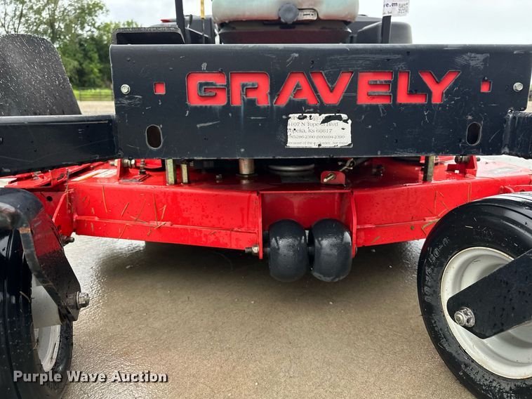 image for item DF8625 2009 Gravely 148Z ZTR lawn mower