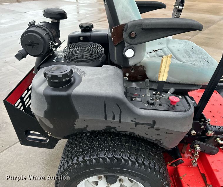 image for item DF8625 2009 Gravely 148Z ZTR lawn mower