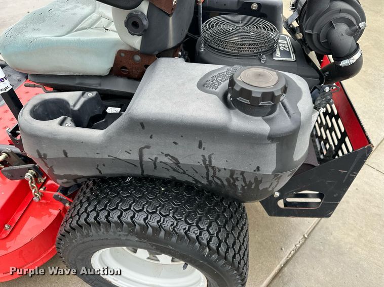 image for item DF8625 2009 Gravely 148Z ZTR lawn mower