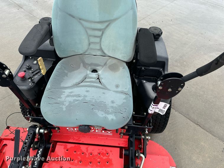 image for item DF8625 2009 Gravely 148Z ZTR lawn mower