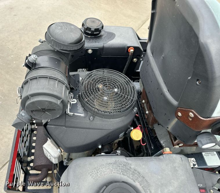 image for item DF8625 2009 Gravely 148Z ZTR lawn mower