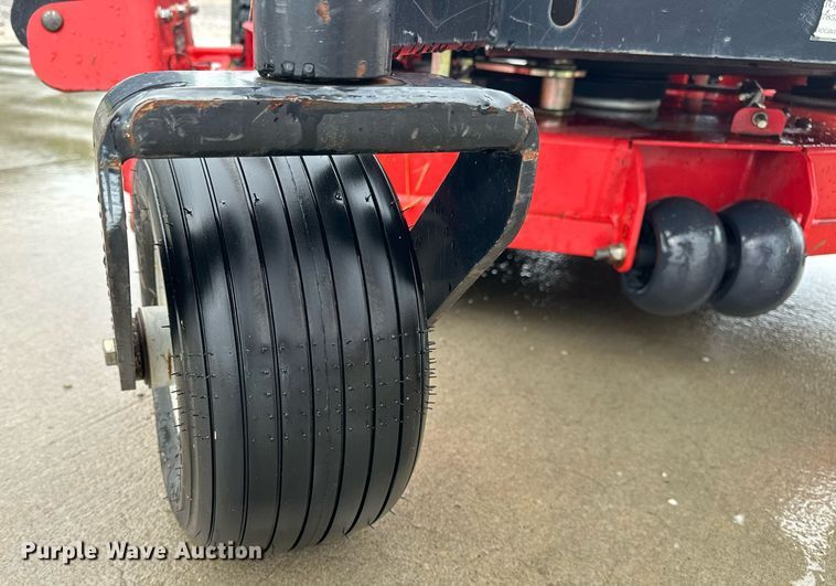 image for item DF8625 2009 Gravely 148Z ZTR lawn mower