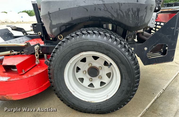 image for item DF8625 2009 Gravely 148Z ZTR lawn mower