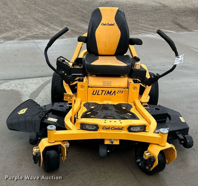 image for item DF8626 2019 Cub Cadet Ultima ZT3 ZTR lawn mower