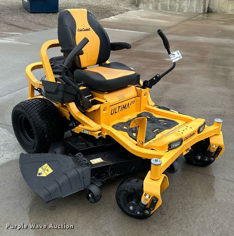 image for item DF8626 2019 Cub Cadet Ultima ZT3 ZTR lawn mower
