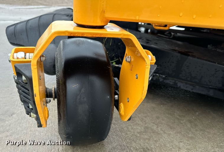 image for item DF8626 2019 Cub Cadet Ultima ZT3 ZTR lawn mower