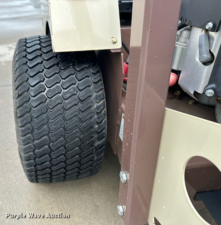 image for item DF8627 2022 Grasshopper 125V ZTR lawn mower