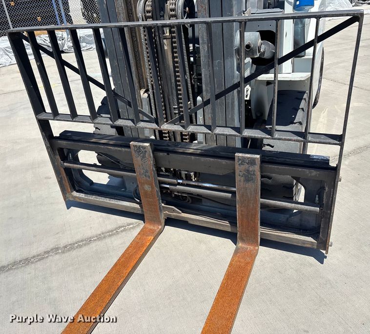 image for item DH8656 2015 Nissan PF80YLP forklift