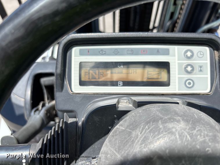 image for item DH8656 2015 Nissan PF80YLP forklift