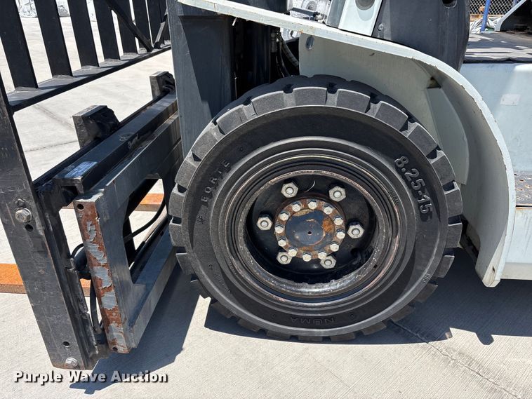 image for item DH8656 2015 Nissan PF80YLP forklift