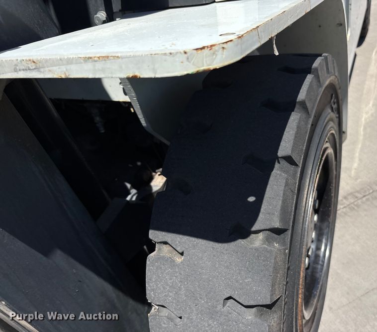 image for item DH8656 2015 Nissan PF80YLP forklift