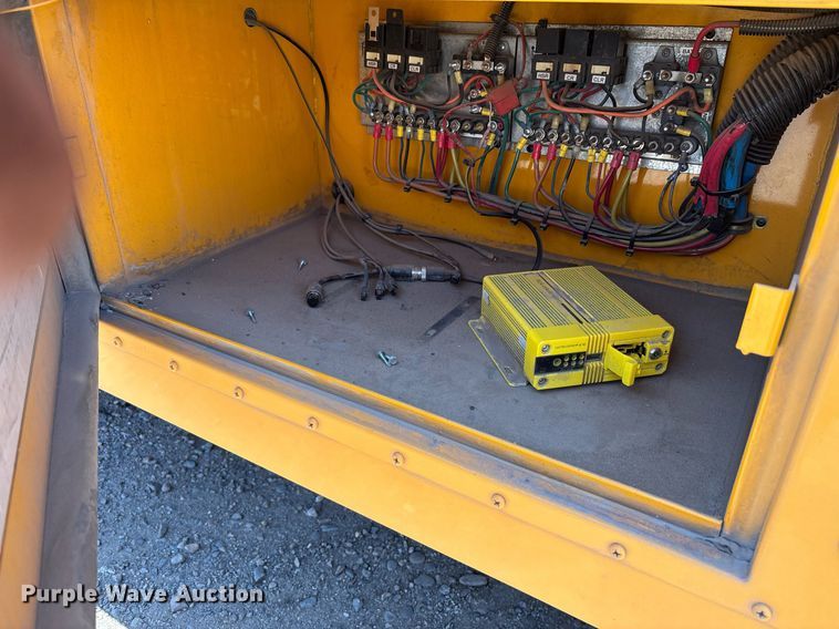 image for item DH8660 2013 International CE school bus