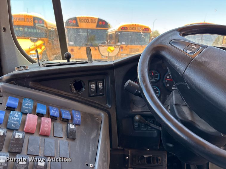 image for item DH8660 2013 International CE school bus