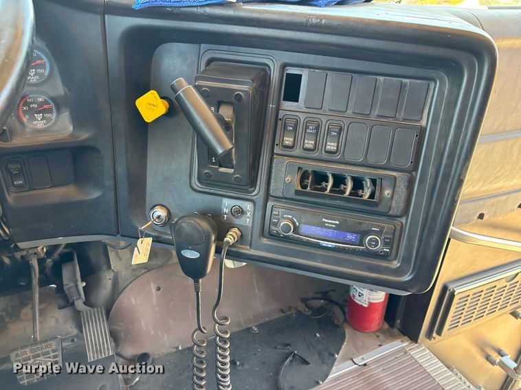 image for item DH8660 2013 International CE school bus