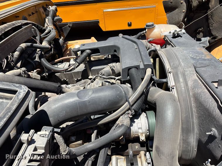 image for item DH8660 2013 International CE school bus