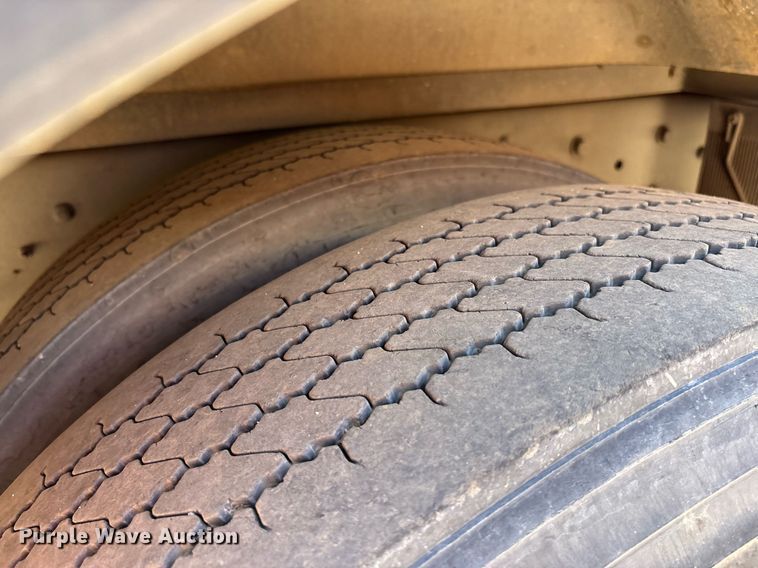 image for item DH8660 2013 International CE school bus