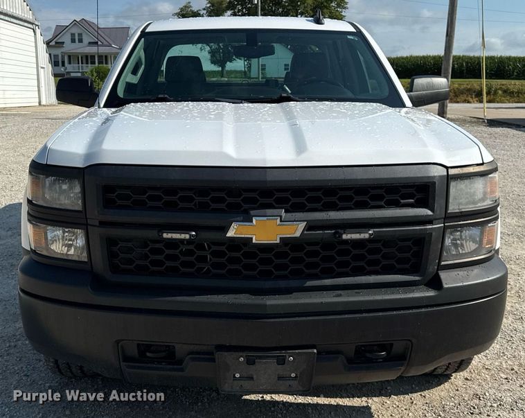 image for item DJ9533 2015 Chevrolet Silverado 1500 Double Cab pickup truck