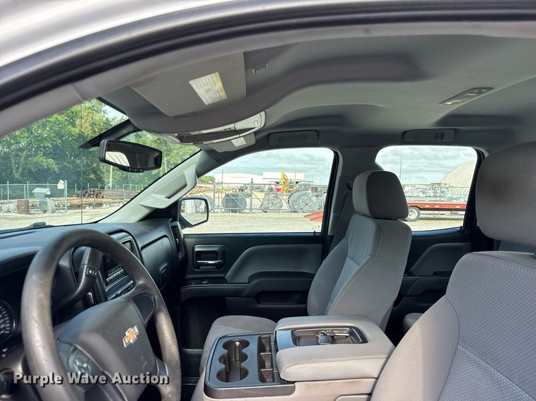 image for item DJ9533 2015 Chevrolet Silverado 1500 Double Cab pickup truck