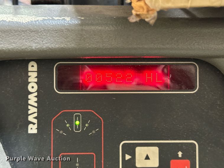 image for item DJ9633 2016 Raymond 5600 order picker