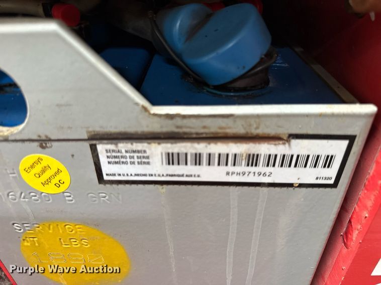 image for item DJ9633 2016 Raymond 5600 order picker