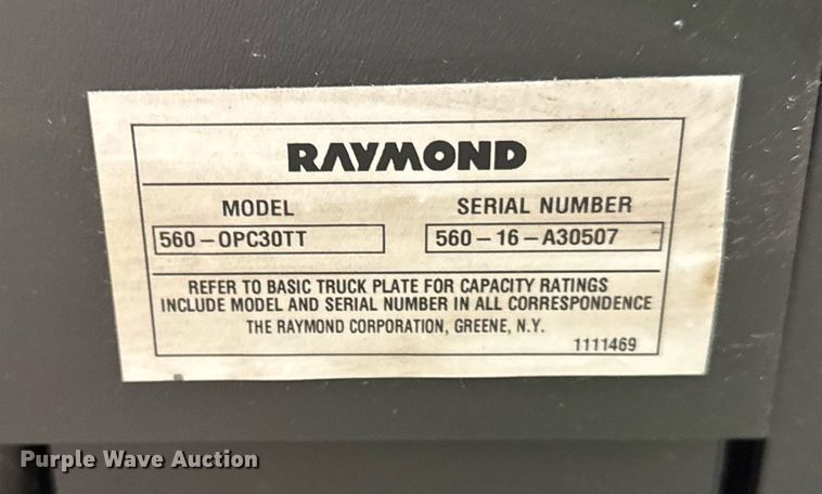 image for item DJ9633 2016 Raymond 5600 order picker