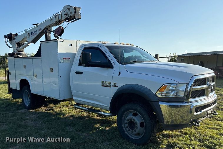 image for item DM1952 2014 Dodge Ram 5500 utility / service truck