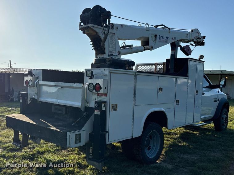 image for item DM1952 2014 Dodge Ram 5500 utility / service truck