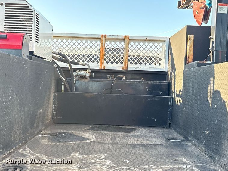 image for item DM1952 2014 Dodge Ram 5500 utility / service truck