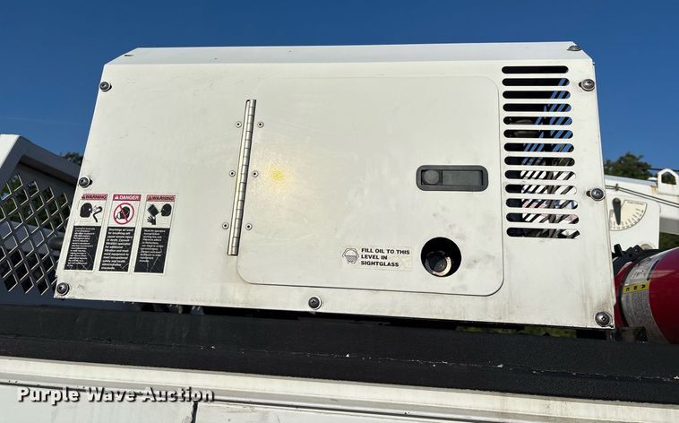 image for item DM1952 2014 Dodge Ram 5500 utility / service truck