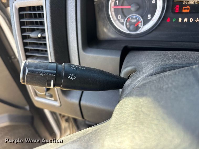 image for item DM1952 2014 Dodge Ram 5500 utility / service truck