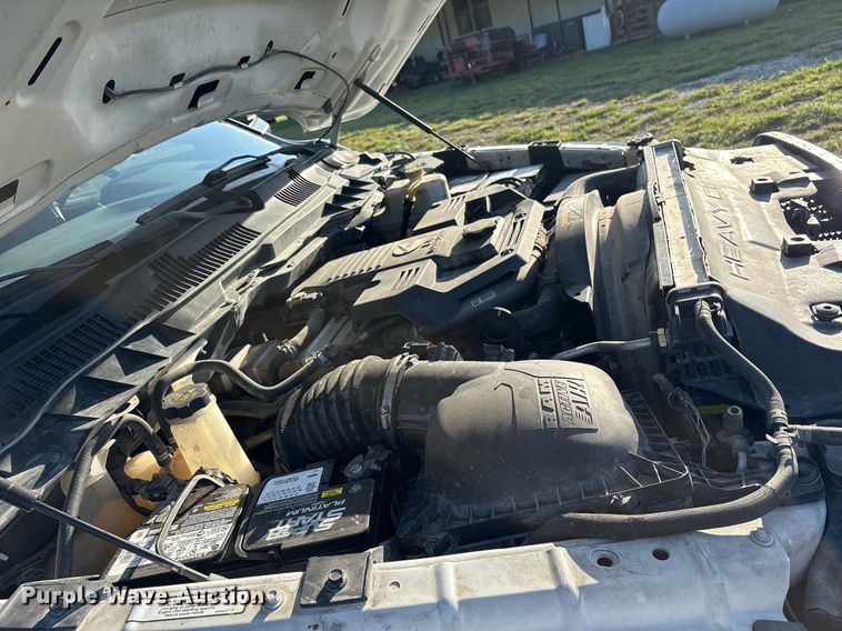 image for item DM1952 2014 Dodge Ram 5500 utility / service truck