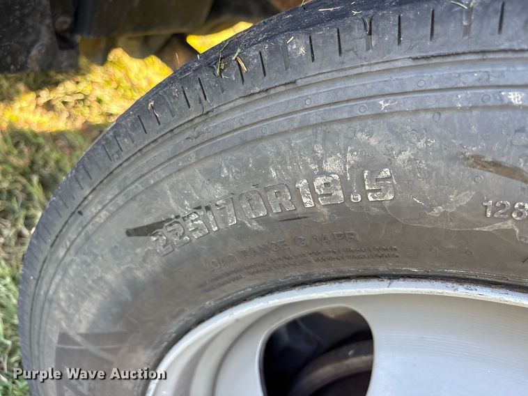 image for item DM1952 2014 Dodge Ram 5500 utility / service truck