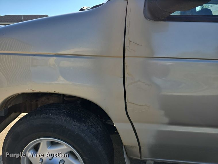 image for item DR3821 2007 Ford E250 handicap accessible van