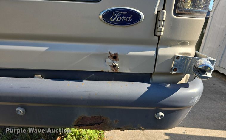 image for item DR3821 2007 Ford E250 handicap accessible van