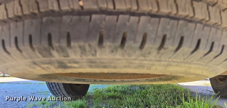 image for item DR3821 2007 Ford E250 handicap accessible van