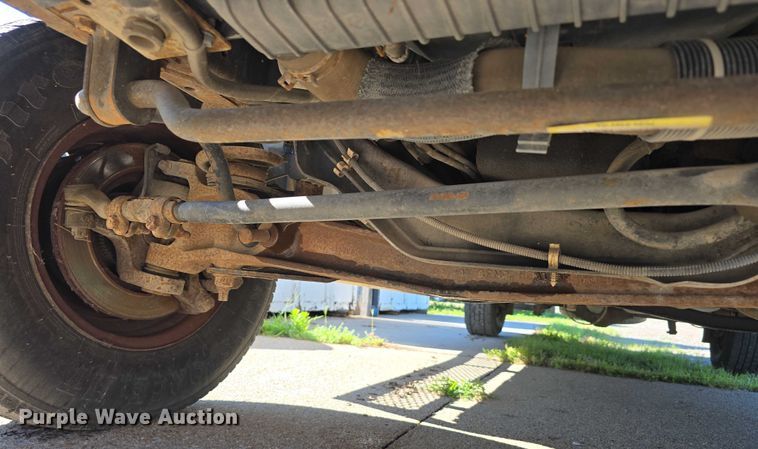 image for item DR3821 2007 Ford E250 handicap accessible van