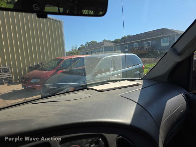 image for item DR3821 2007 Ford E250 handicap accessible van