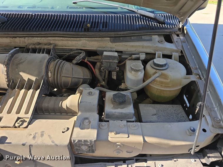 image for item DR3821 2007 Ford E250 handicap accessible van