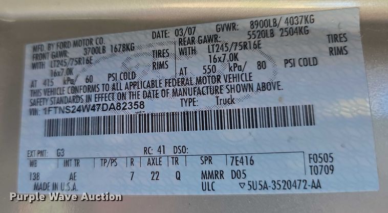 image for item DR3821 2007 Ford E250 handicap accessible van