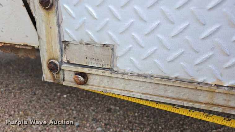 image for item DR3875 2001 Ford E350 Super Duty box truck