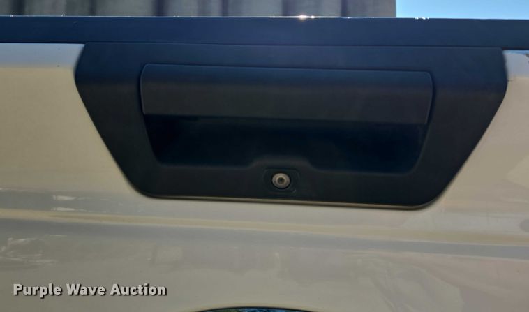 image for item DR3881 2017 Ford F150 XL SuperCab pickup truck