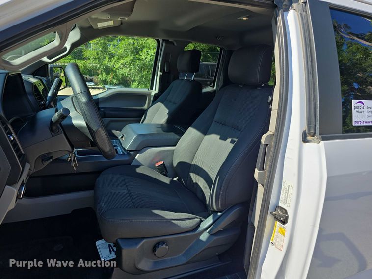 image for item DR3881 2017 Ford F150 XL SuperCab pickup truck