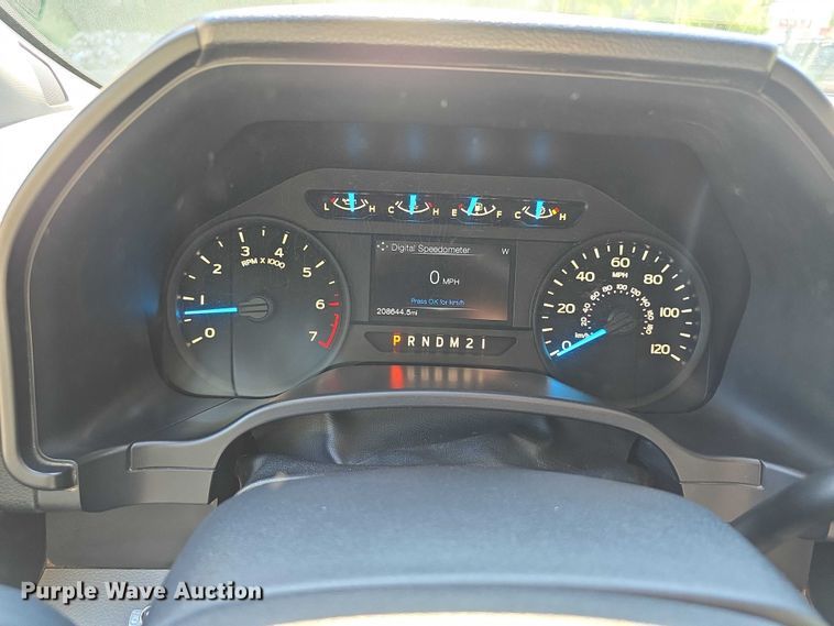 image for item DR3881 2017 Ford F150 XL SuperCab pickup truck