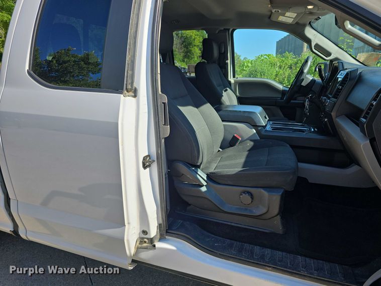 image for item DR3881 2017 Ford F150 XL SuperCab pickup truck