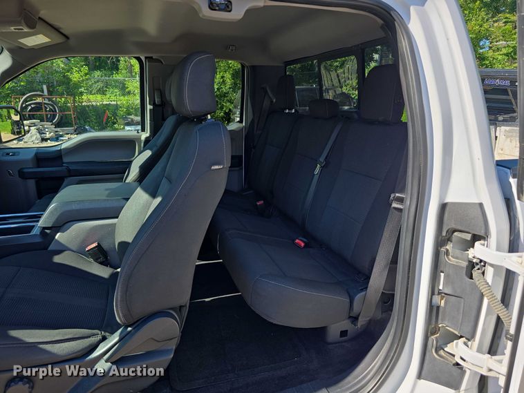 image for item DR3881 2017 Ford F150 XL SuperCab pickup truck