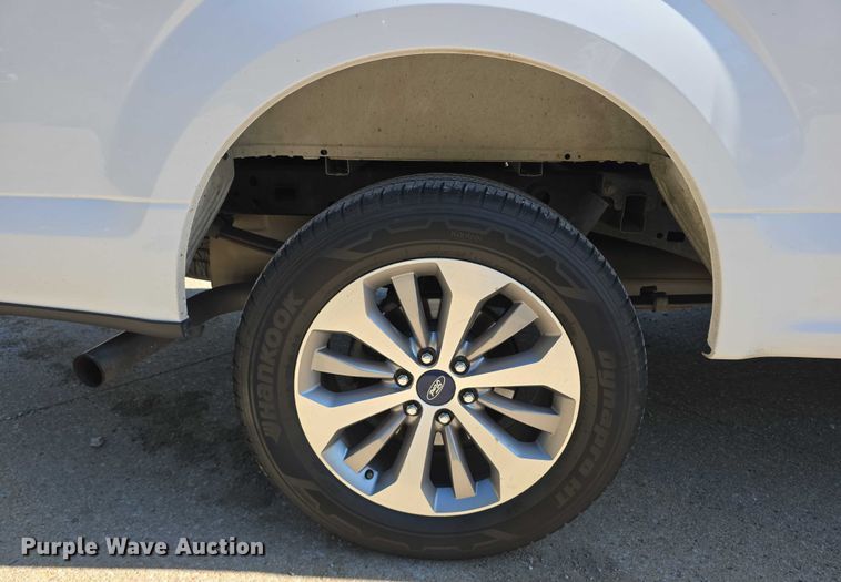 image for item DR3881 2017 Ford F150 XL SuperCab pickup truck