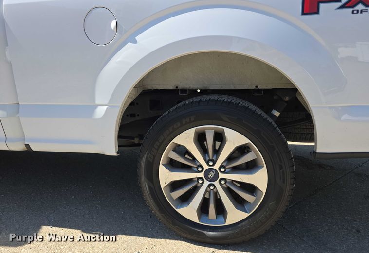 image for item DR3881 2017 Ford F150 XL SuperCab pickup truck