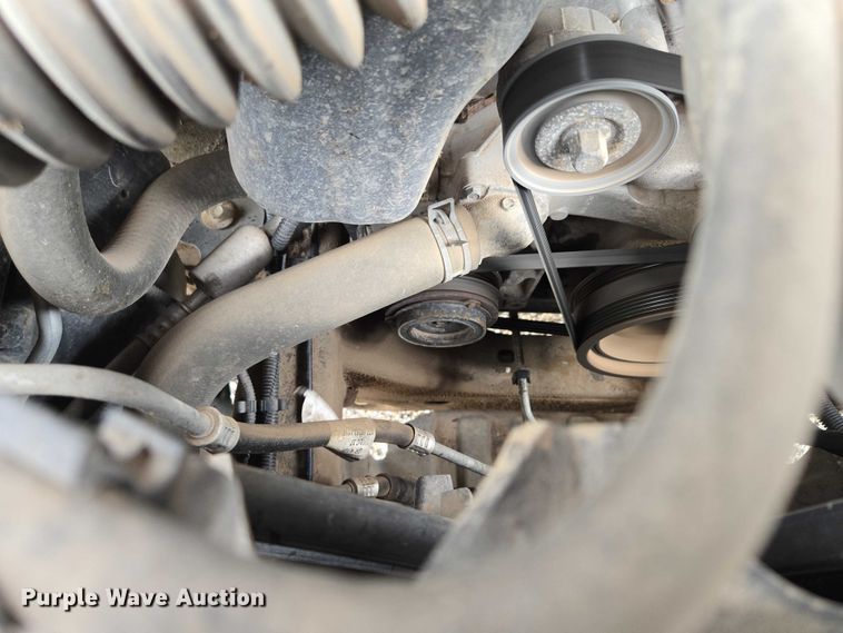 image for item DR3883 2010 Chevrolet Avalanche LTZ  Crew Cab pickup truck