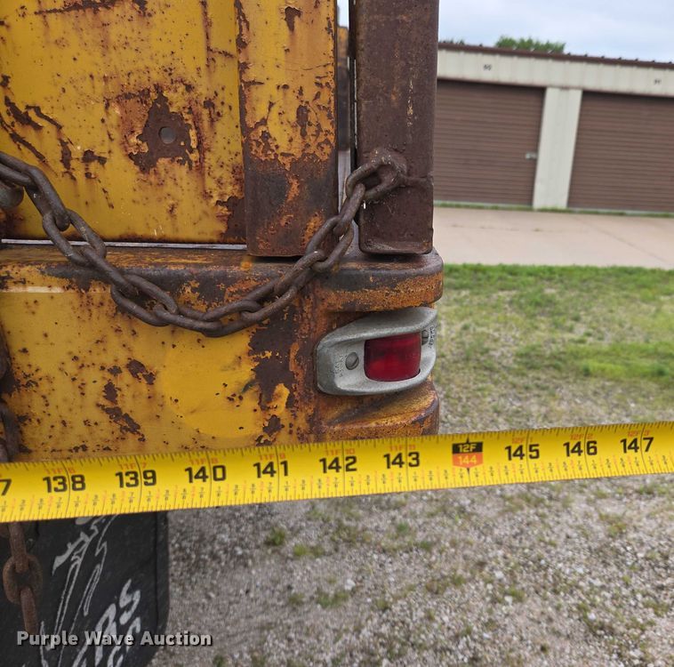 image for item DR3885 1970 Ford F750 dump truck