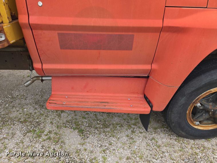 image for item DR3885 1970 Ford F750 dump truck